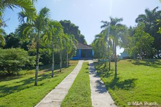 Haus mit parkähnlichem Grundstück in der Karibik